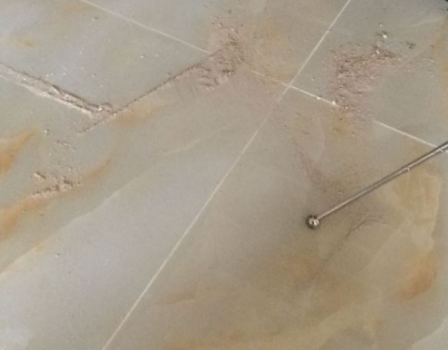 无极瓷砖空鼓维修公司分享粘合剂选择不当在瓷砖铺贴过程中可能导致以下问题